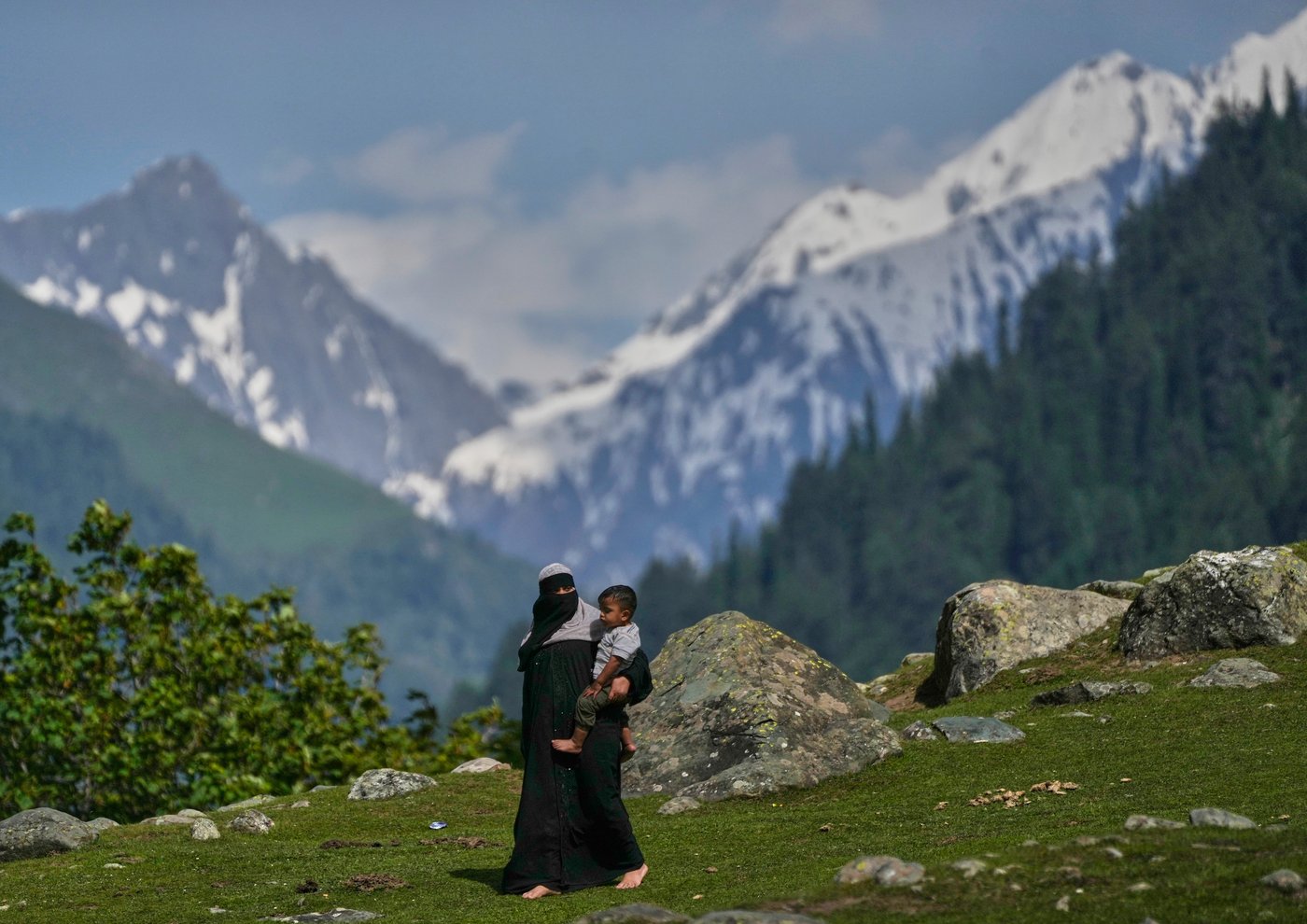 Daily life around the world, in photos | iNFOnews.ca