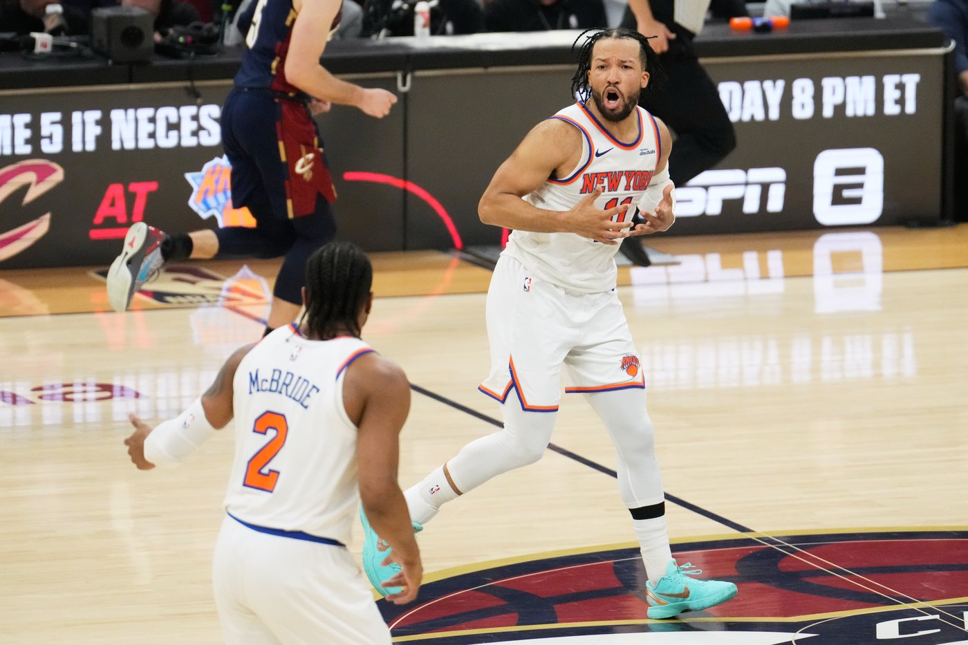 Jalen Brunson leads Knicks to NBA Finals, wins Larry Bird Trophy as Eastern Conference finals MVP | iNFOnews.ca