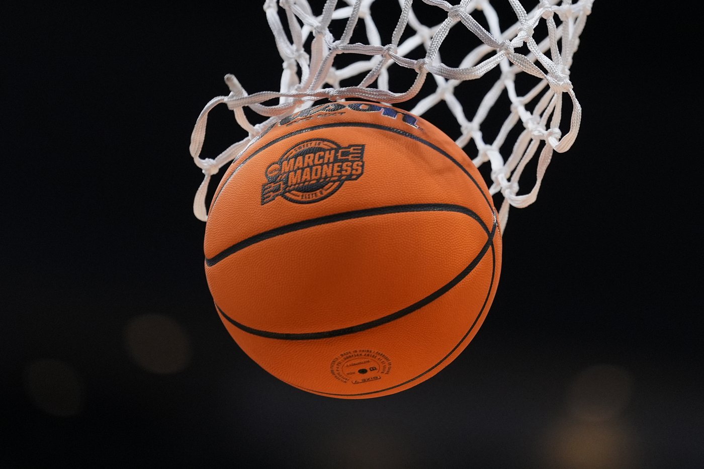 Fueled by beer ads, March Madness tournaments will expand to 76 teams each starting next season | iNFOnews.ca