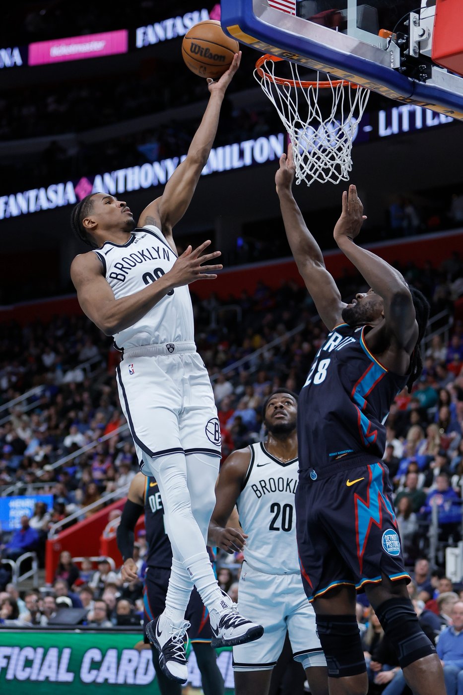 Nets end 10-game losing streak by rallying from down 23 points to stun Pistons 107-105 | iNFOnews.ca