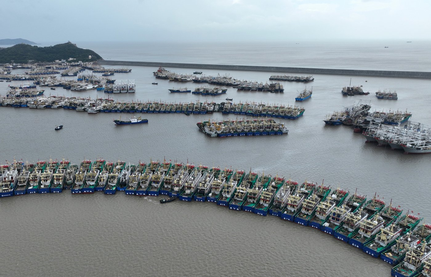 Eastern China braces for Typhoon Dolphin, shutting schools and tourist activities | iNFOnews.ca