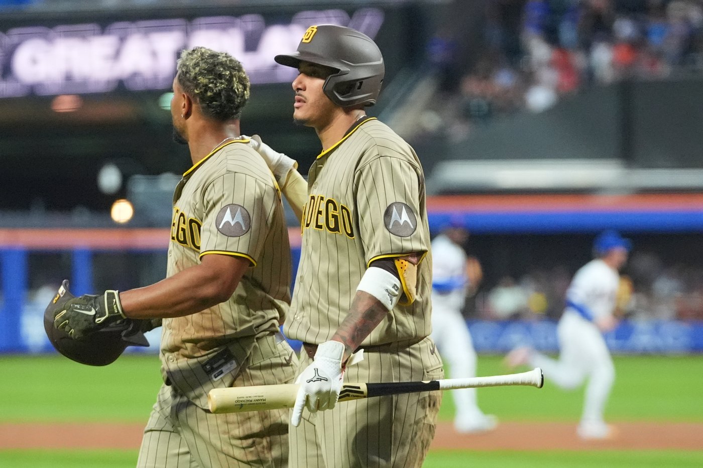 Mets outfielders peg 3 runners at plate in first 2 innings, including 2 in a row by Carson Benge | iNFOnews.ca