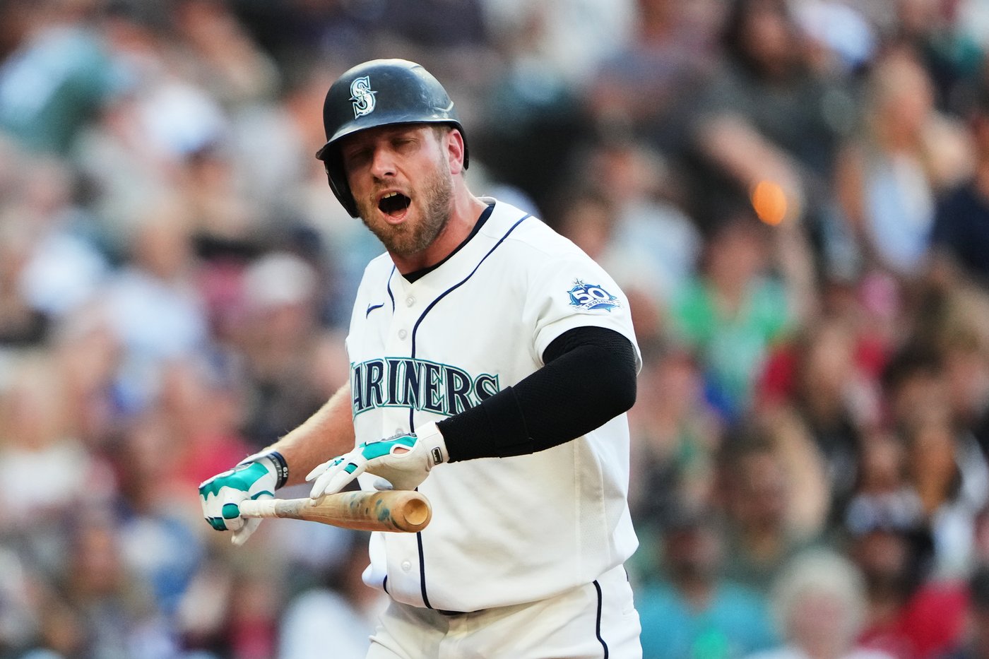 Mariners place outfielder Luke Raley on the injured list with left forearm strain | iNFOnews.ca