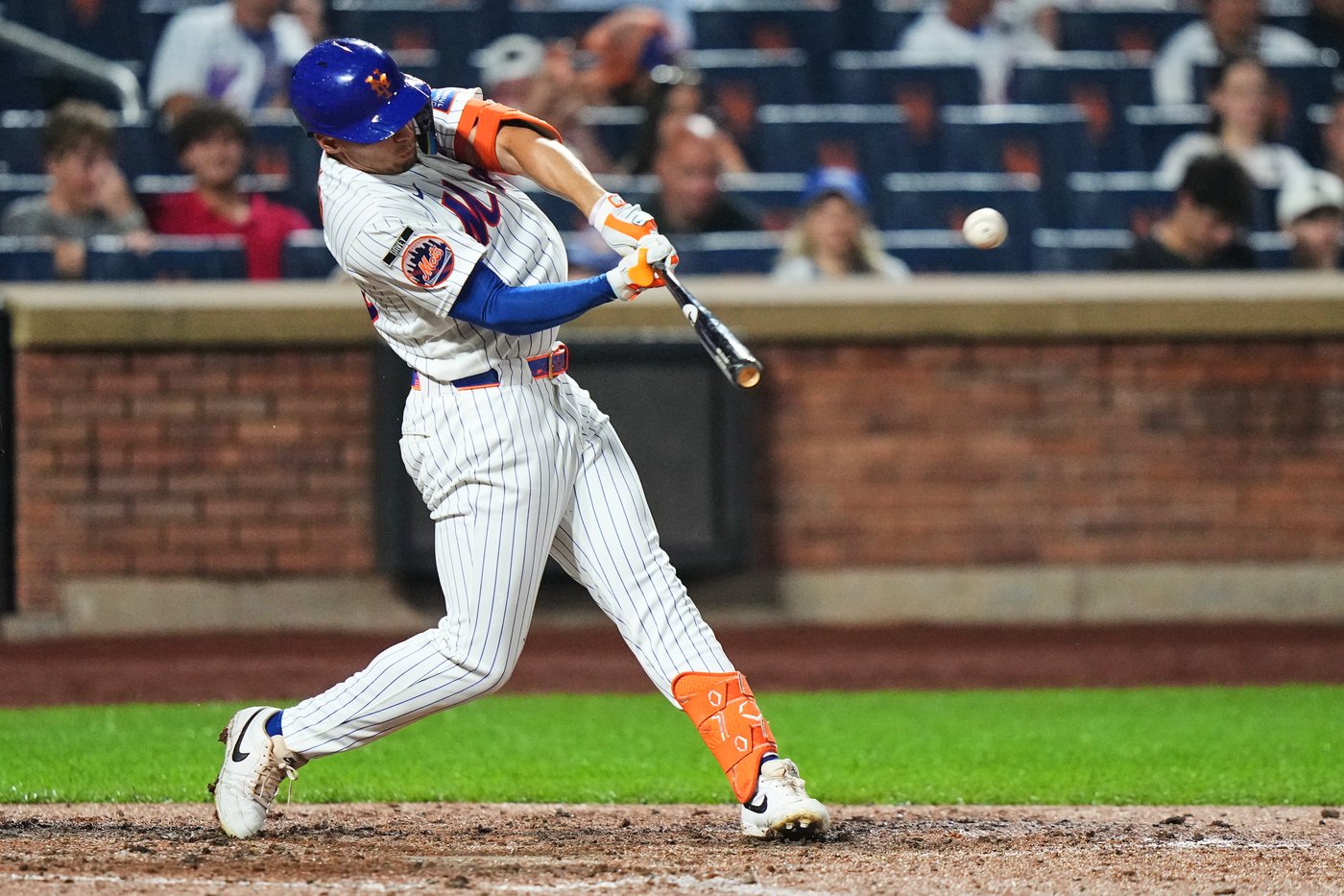 Francisco Lindor homers twice and drives in 6 as Mets pull away for 14-3 rout of Braves | iNFOnews.ca Francisco Lindor homers twice and drives in 6 as Mets pull away for 14-3 rout of Braves | iNFOnews.ca
