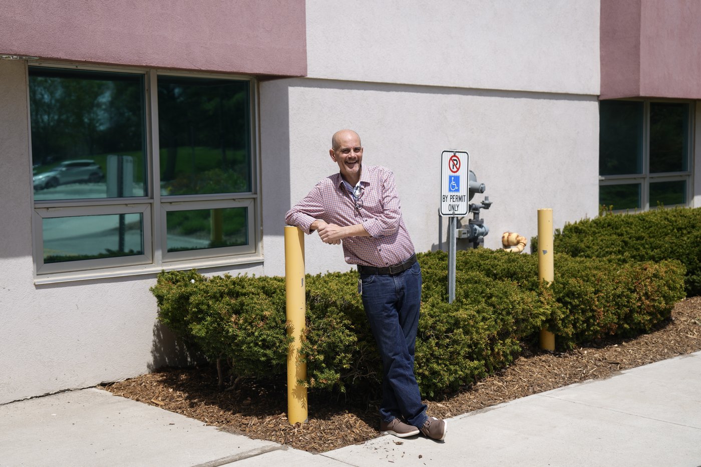 'It's infectious': Optimism a priority for Ontario town's chief positivity officer | iNFOnews.ca