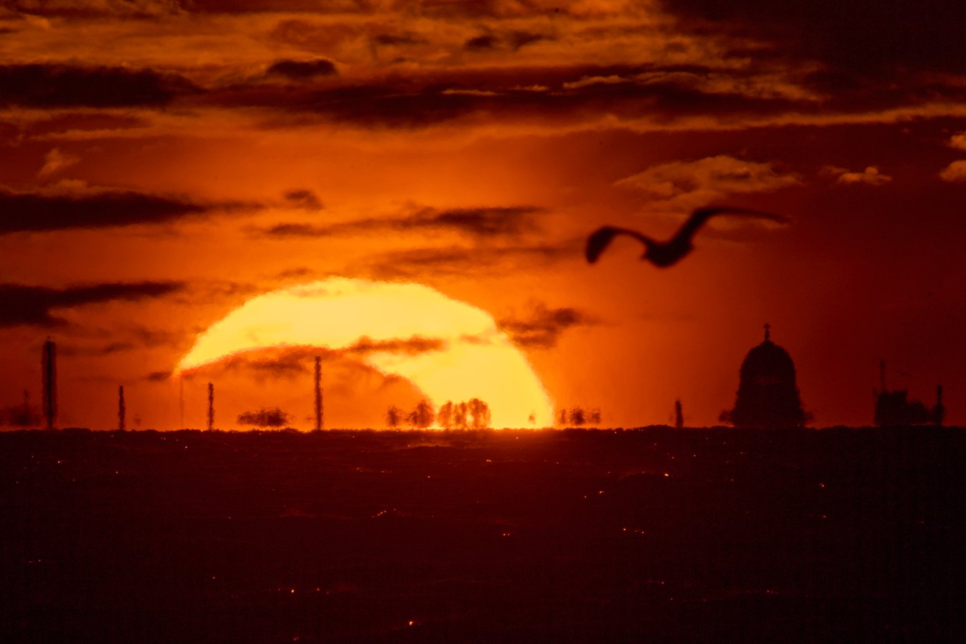 Rare solar eclipse is a dramatic celestial spectacle for millions across Europe, in photos | iNFOnews.ca