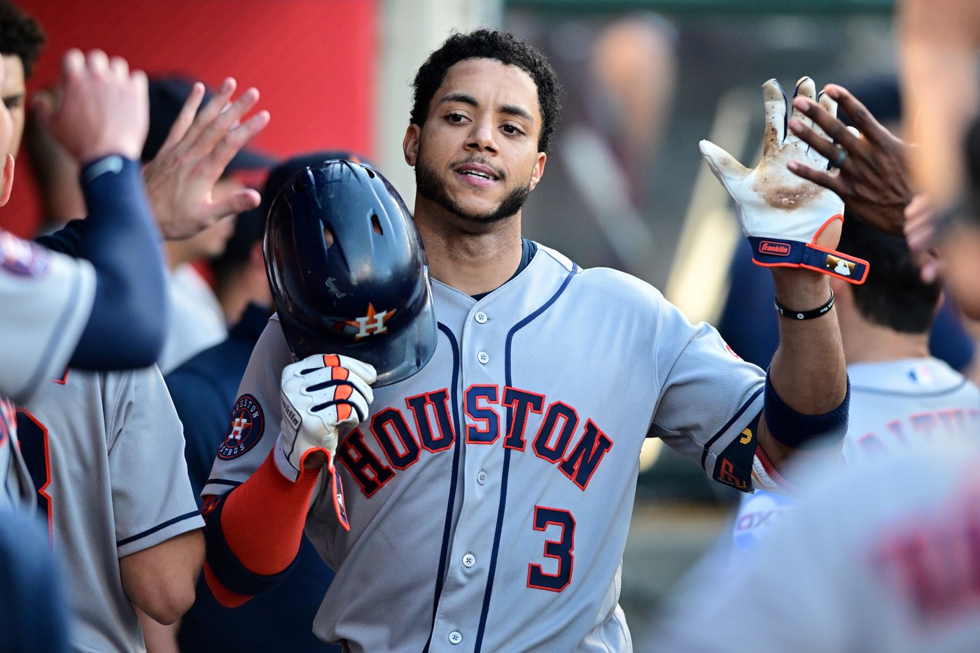 Astros beat Angels 7-4 for a 3-game sweep | iNFOnews.ca