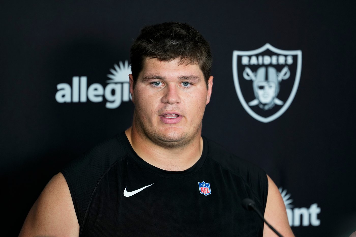 Raiders hope Linderbaum's addition and Miller's return to health boost ailing offensive line | iNFOnews.ca