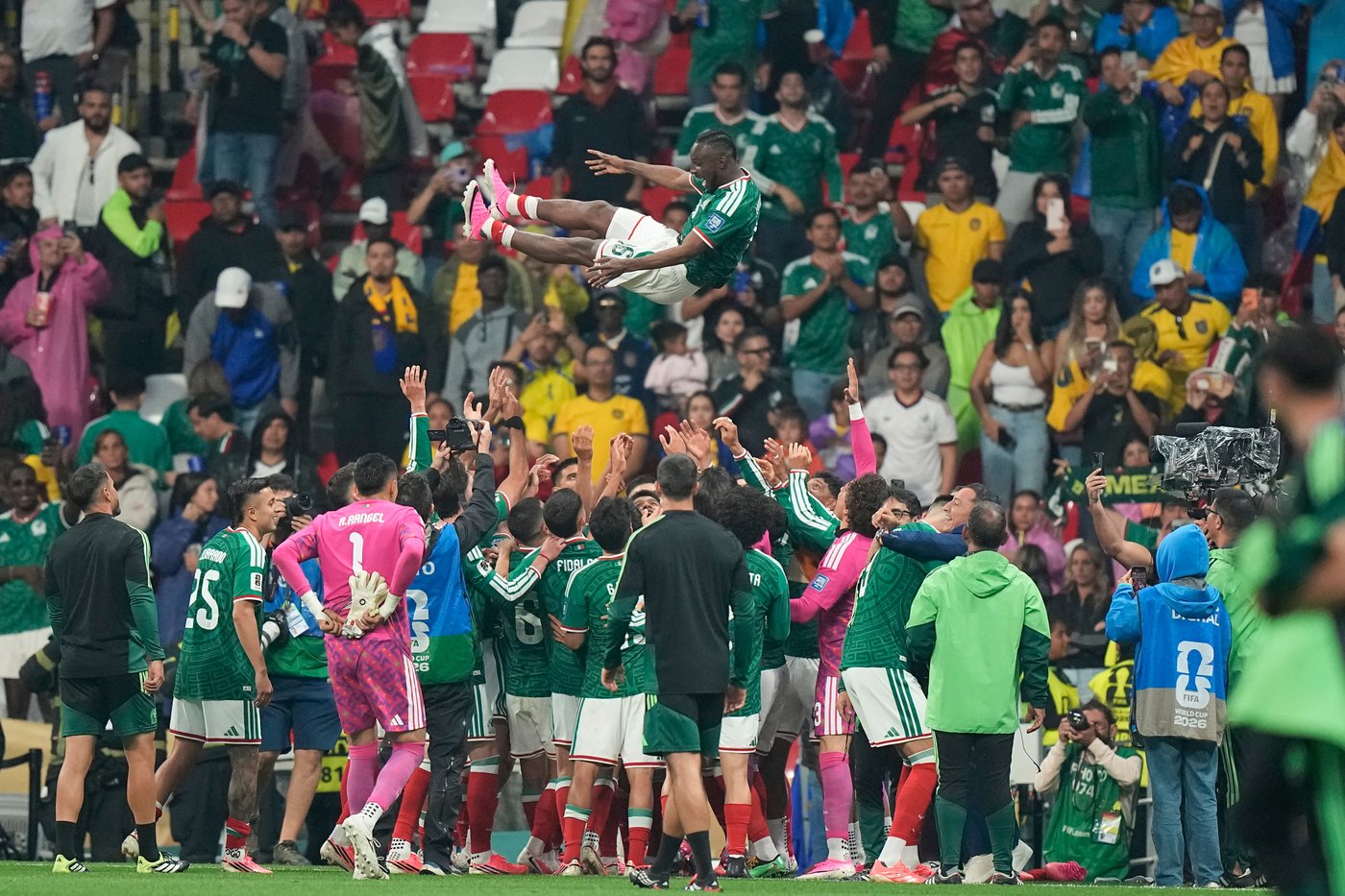 England faces Mexico at ‘monster’ stadium where El Tri has yet to concede a goal at this World Cup | iNFOnews.ca