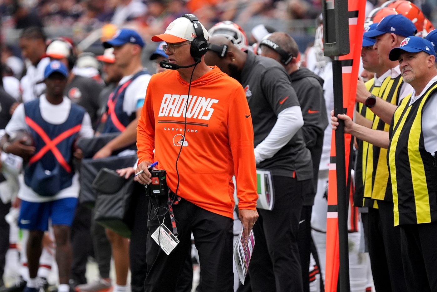 Deshaun Watson leads the Browns on 2 scoring drives in a 34-10 preseason loss to the Bears | iNFOnews.ca