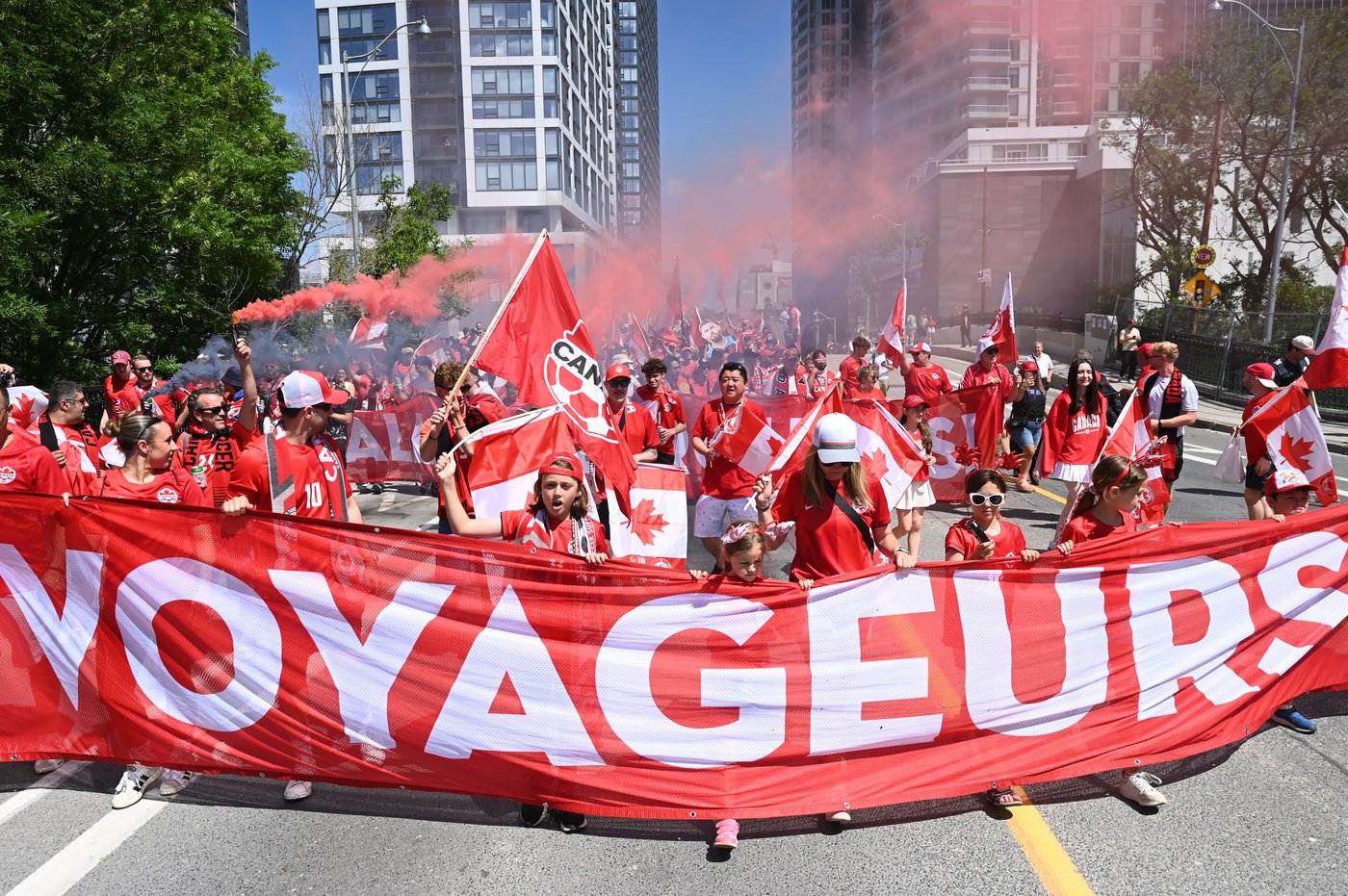 Allez les Rouges! How Voyageurs fan group is energizing Canada's World Cup run | iNFOnews.ca