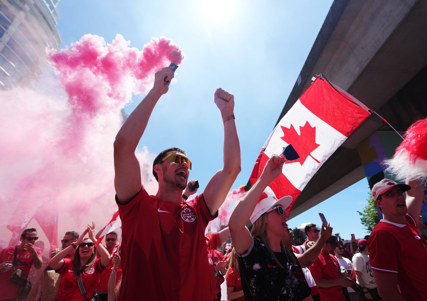 Allez les Rouges! How Voyageurs fan group is energizing Canada's World Cup run | iNFOnews.ca