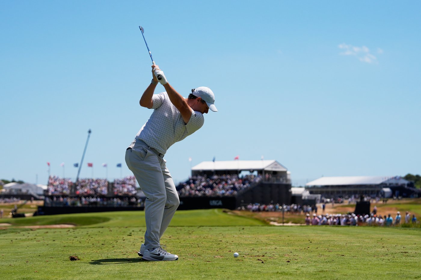 Rory McIlroy's rough weekend keeps him from contending at the US Open | iNFOnews.ca Rory McIlroy's rough weekend keeps him from contending at the US Open | iNFOnews.ca