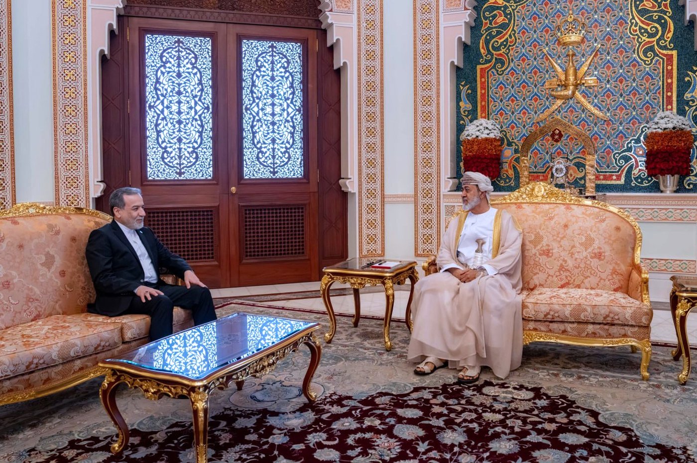 Trump is threatening to bomb Oman, but why? | iNFOnews.ca Trump is threatening to bomb Oman, but why? | iNFOnews.ca