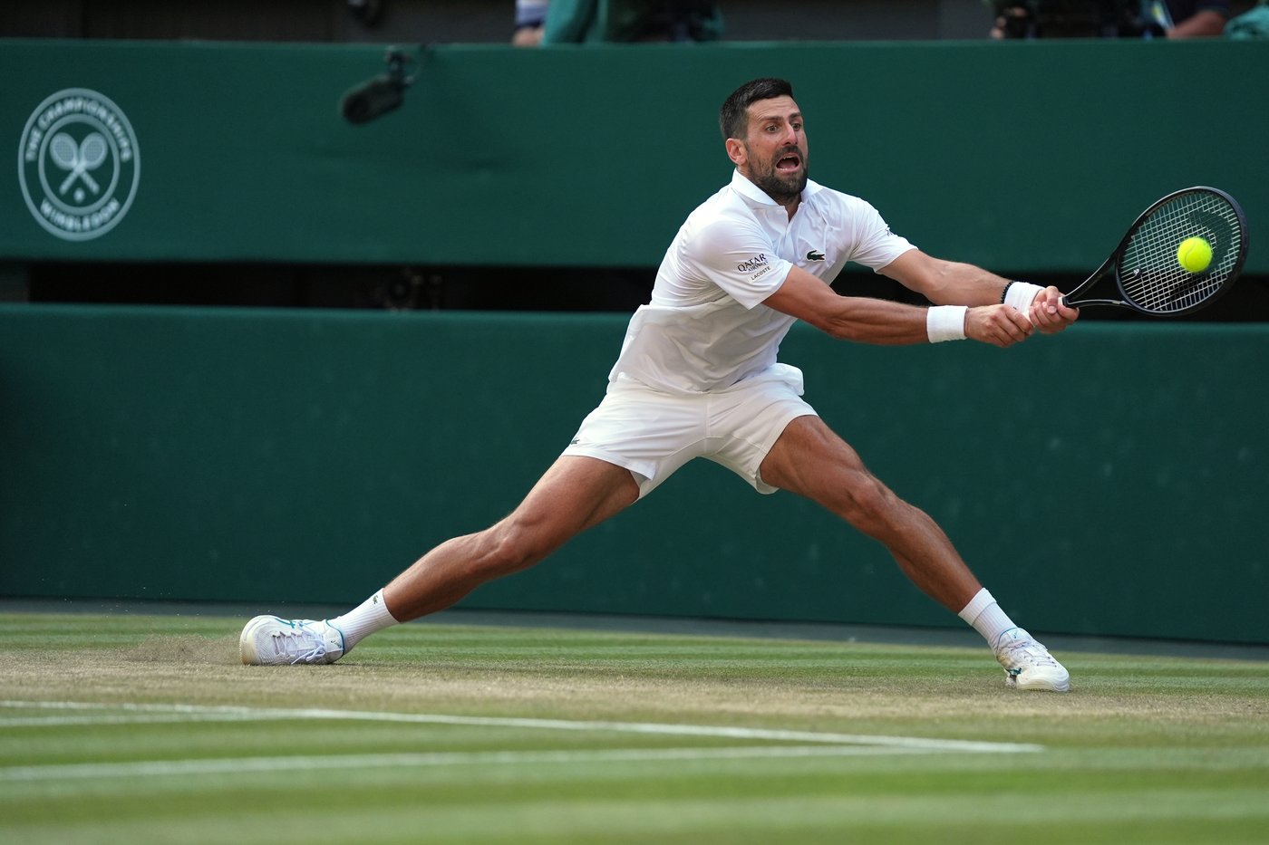 Djokovic outlasts Auger-Aliassime after more than 5 hours to reach Wimbledon semifinals at age 39 | iNFOnews.ca Djokovic outlasts Auger-Aliassime after more than 5 hours to reach Wimbledon semifinals at age 39 | iNFOnews.ca