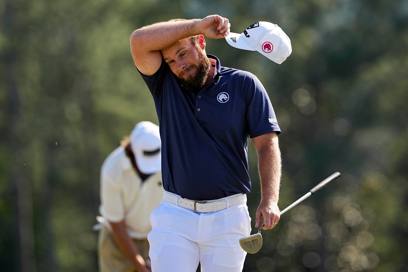 Tyrell Hatton excited to see daughter in coveralls after qualifying for next year's Masters | iNFOnews.ca