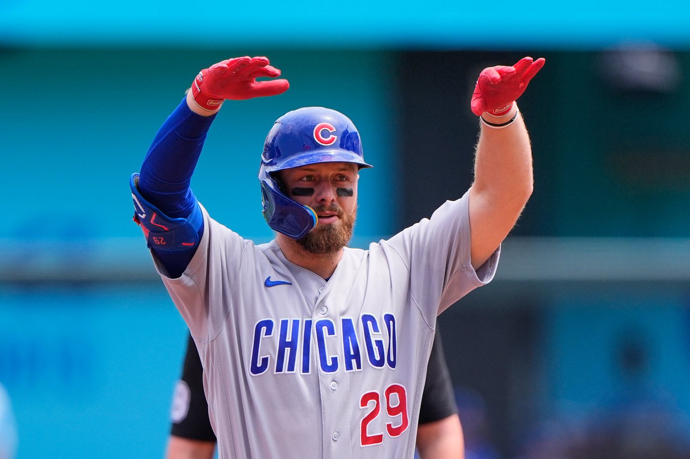 Happ and Amaya homer to help Boyd improve to 8-1 as the Cubs beat the Royals 10-2 | iNFOnews.ca