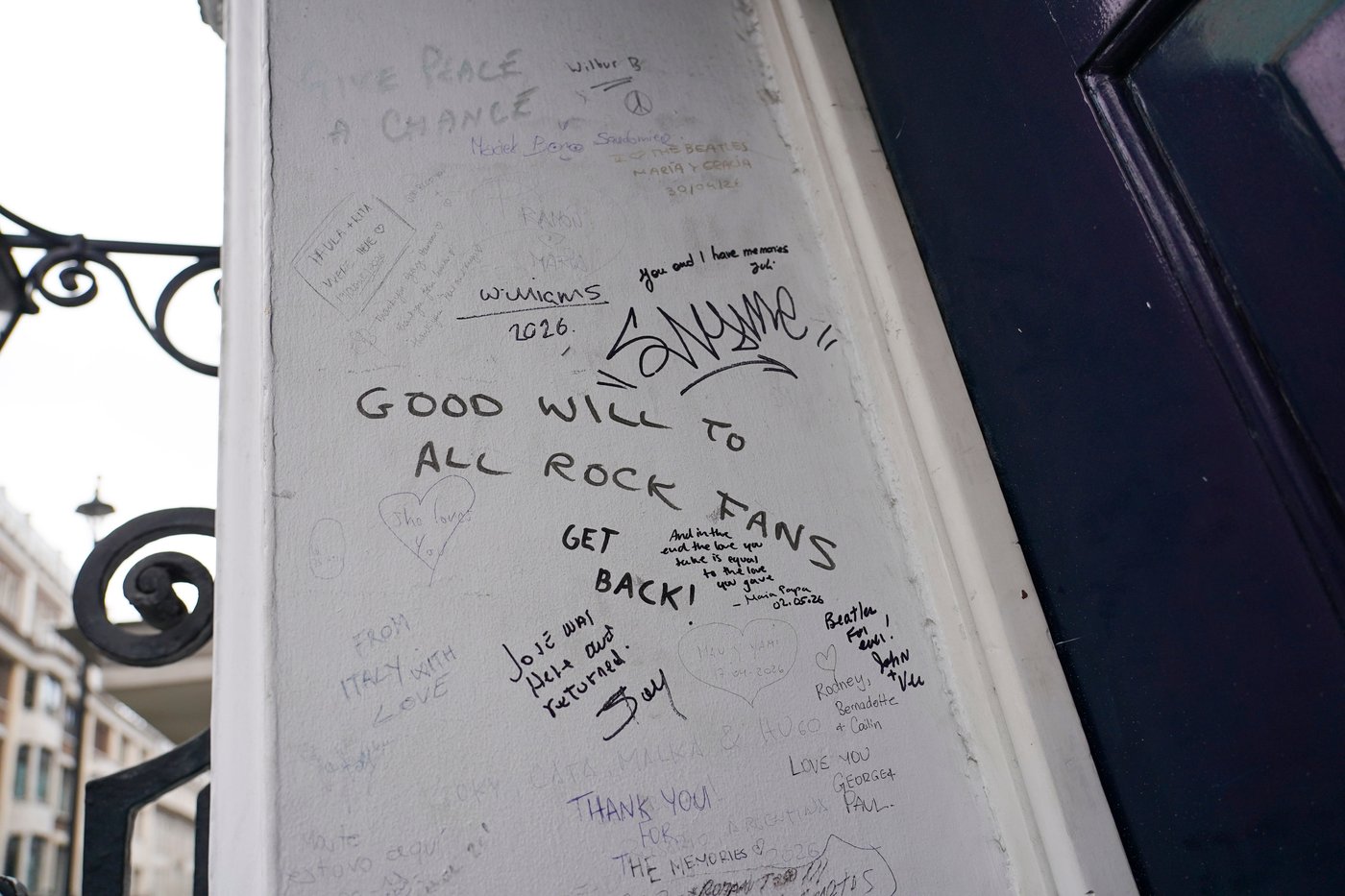 New Beatles fan experience set to open in London in 2027 | iNFOnews.ca