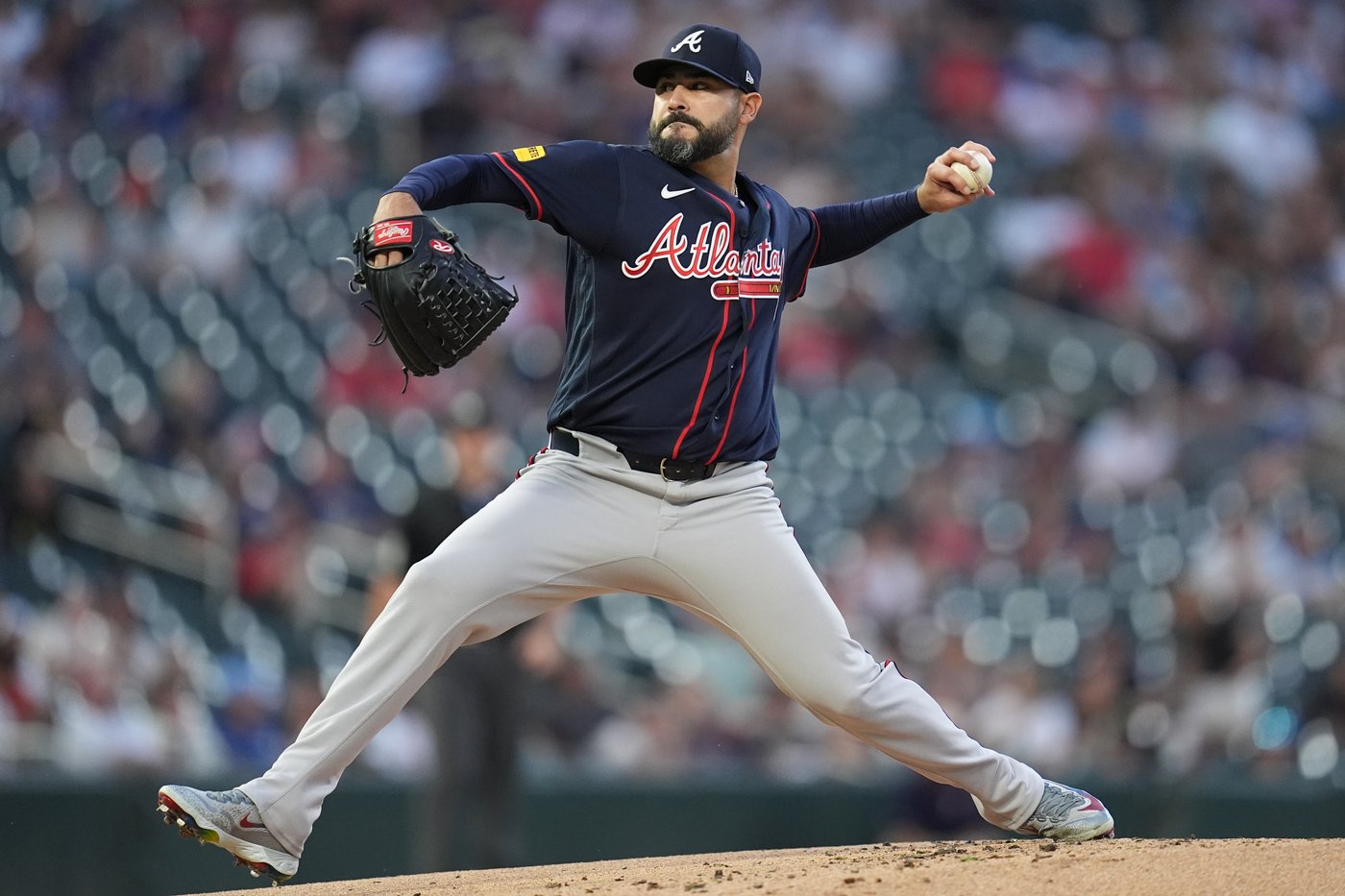 Josh Bell has early 2-run double and Twins bullpen makes lead hold up for 4-2 win over Braves | iNFOnews.ca