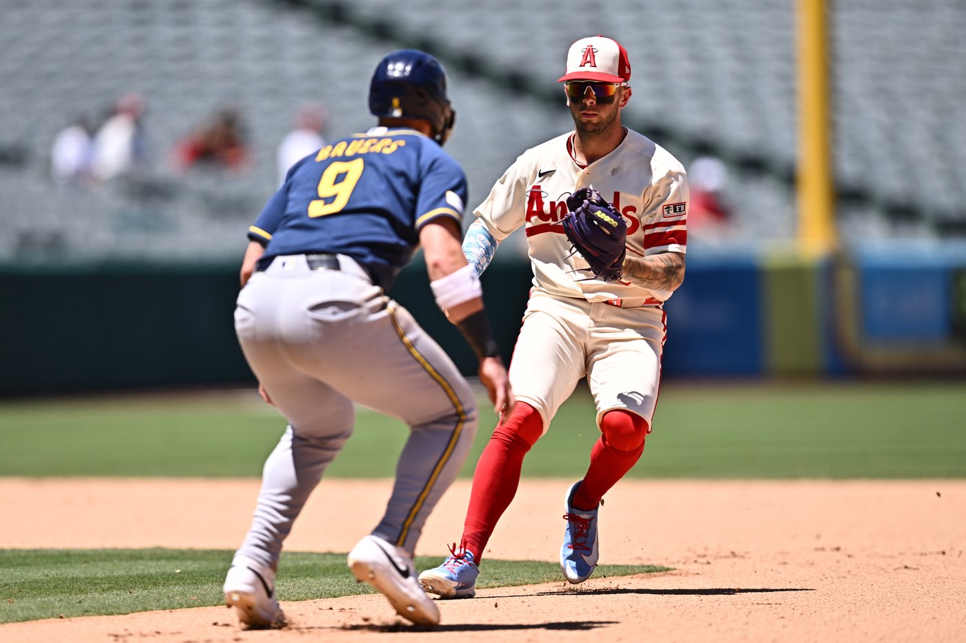 Ureña throws 3-hit ball for 6 innings, Meckler hits 2-run homer as Angels beat Brewers 3-0 | iNFOnews.ca Ureña throws 3-hit ball for 6 innings, Meckler hits 2-run homer as Angels beat Brewers 3-0 | iNFOnews.ca