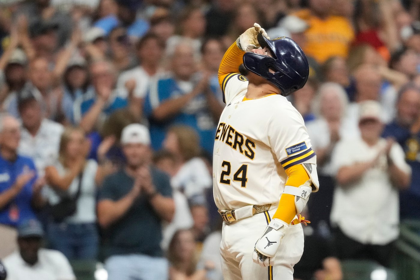 Harrison Ks the final 8 batters he faces, the Brewers beat the Pirates 4-2 | iNFOnews.ca