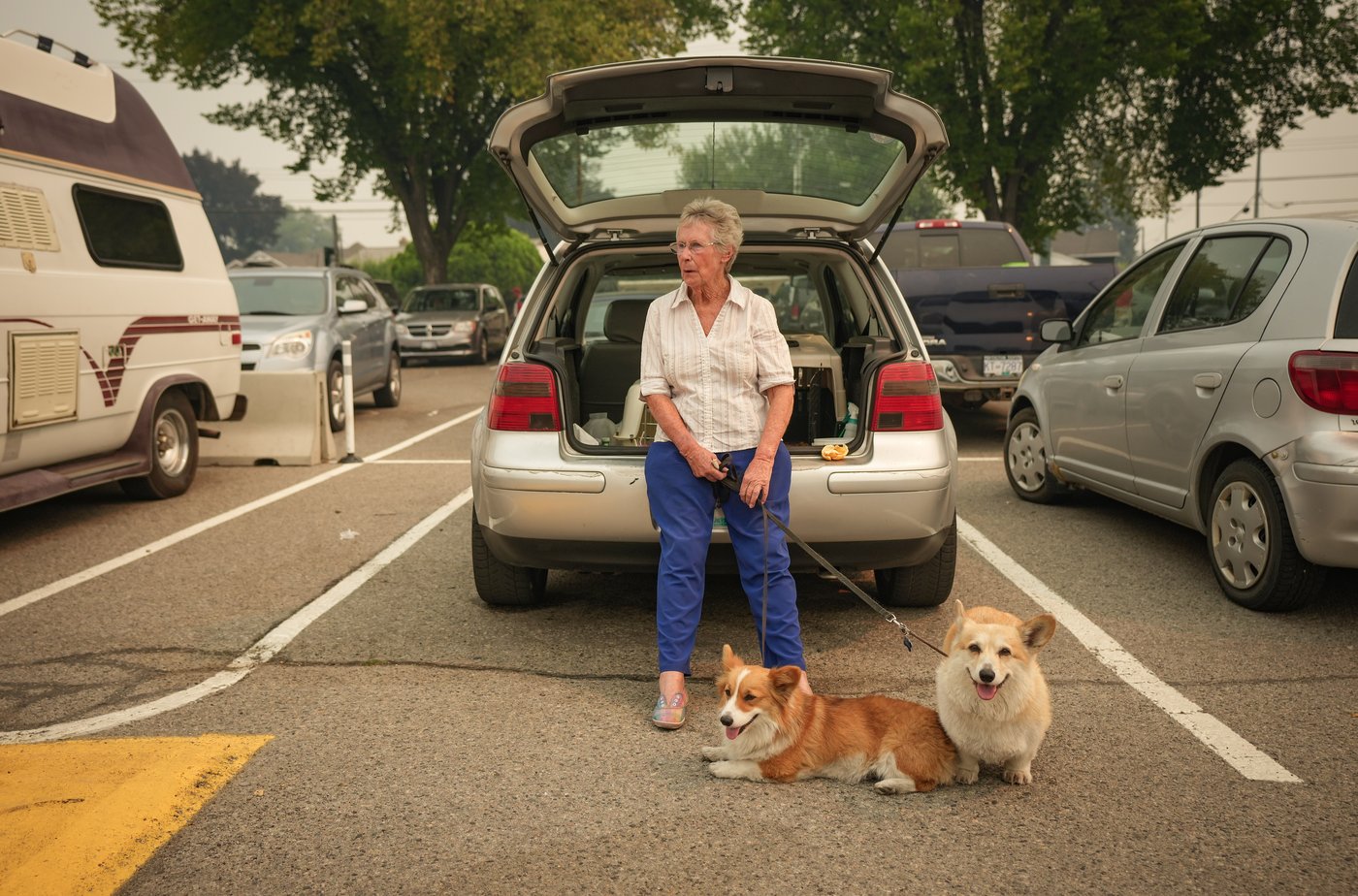 'We don't even have a phone': Aging B.C. wildfire evacuees faced unique challenges | iNhome 'We don't even have a phone': Aging B.C. wildfire evacuees faced unique challenges | iNhome