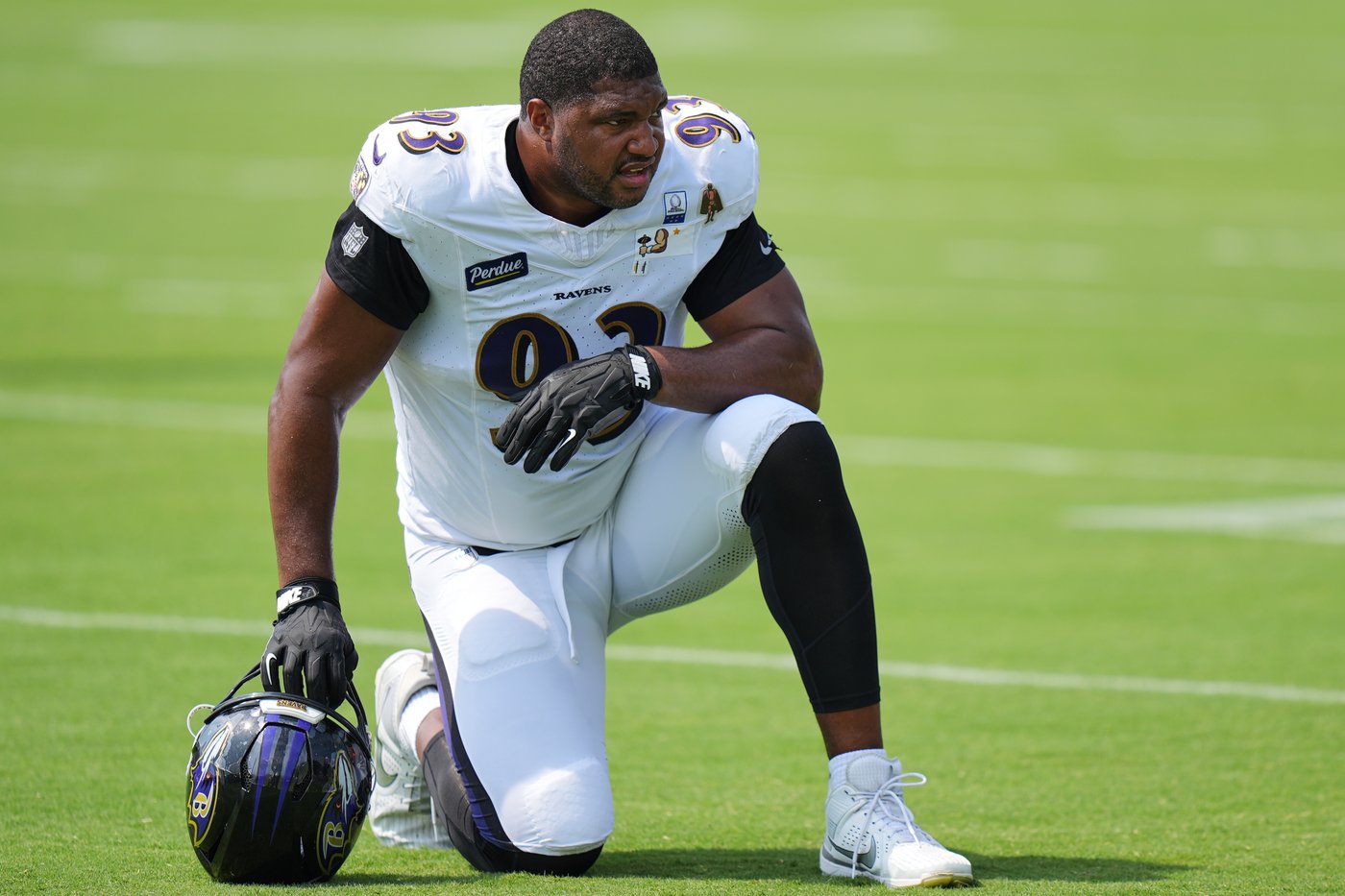 Ravens defensive lineman Calais Campbell says football brings him joy amid family tragedy | iNFOnews.ca
