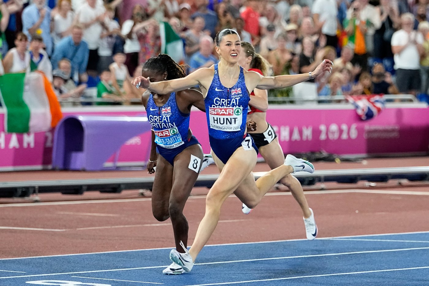 Amy Hunt wins 200 final for her second sprint gold at European Championships | iNFOnews.ca