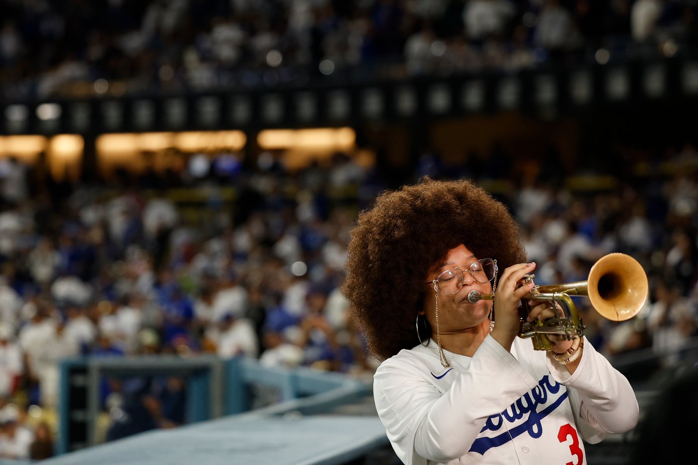 A trumpet, a debut save and an eighth-inning swing: Dodgers’ new faces make noise early | iNFOnews.ca