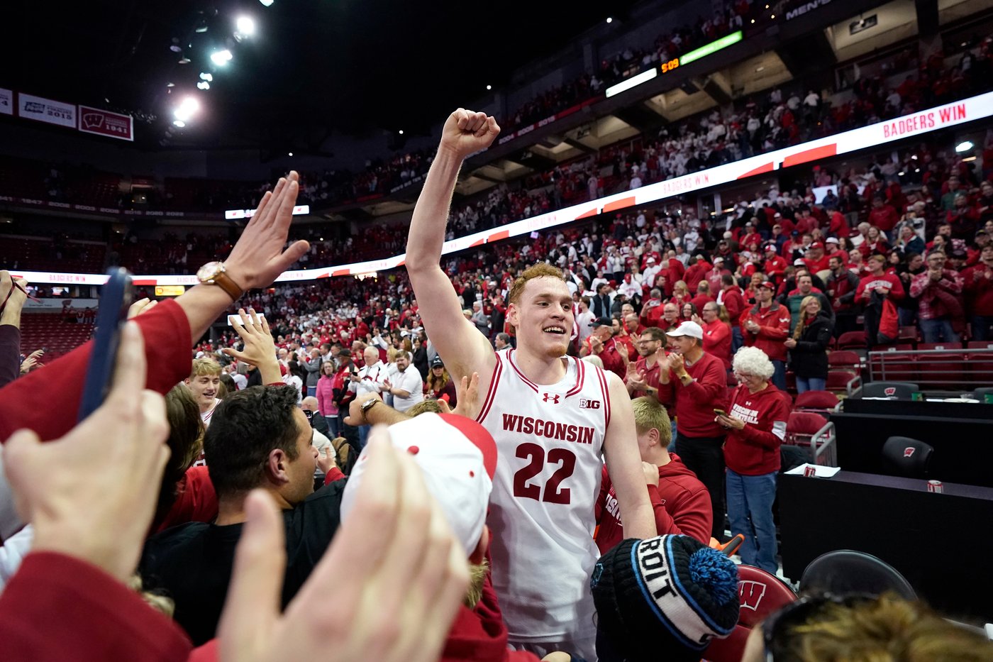 No. 24 Wisconsin moves back into Top 25 by displaying a knack for beating Big Ten's best teams | iNFOnews.ca