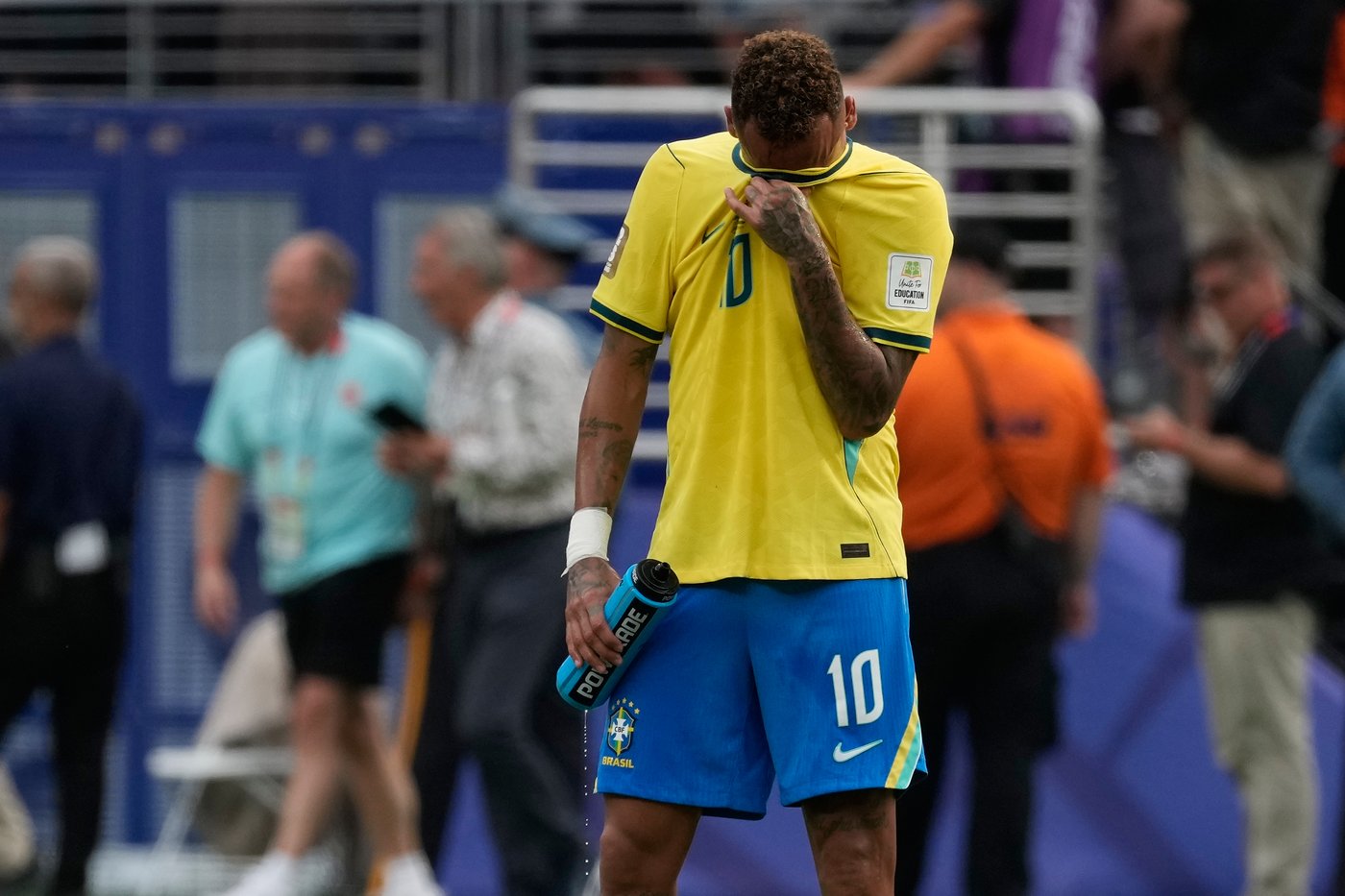 Brazil left to second-guess penalty kick choice after earliest World Cup exit since 1990 | iNFOnews.ca