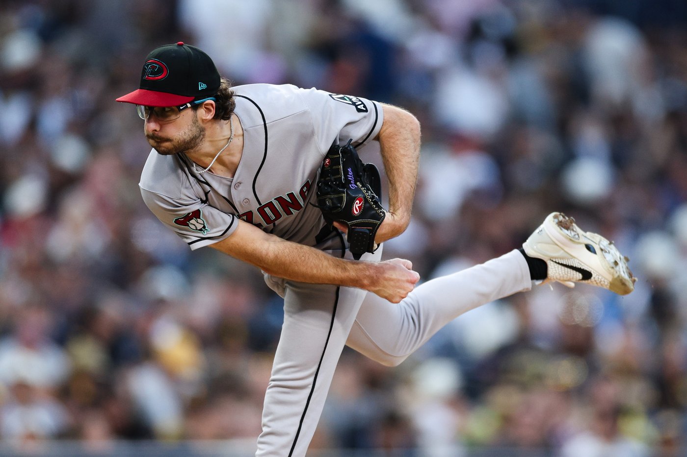 Diamondbacks place RHP Zac Gallen on 15-day IL with elbow inflammation | iNFOnews.ca