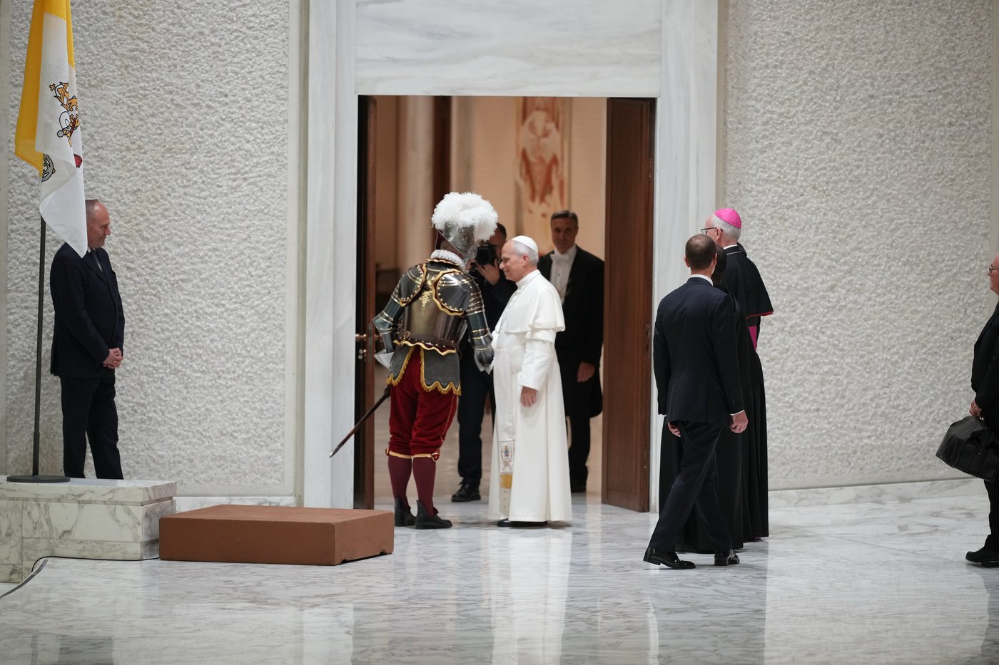 The Pontifical Swiss Guard’s newest recruits join the world's oldest standing army, in photos | iNFOnews.ca