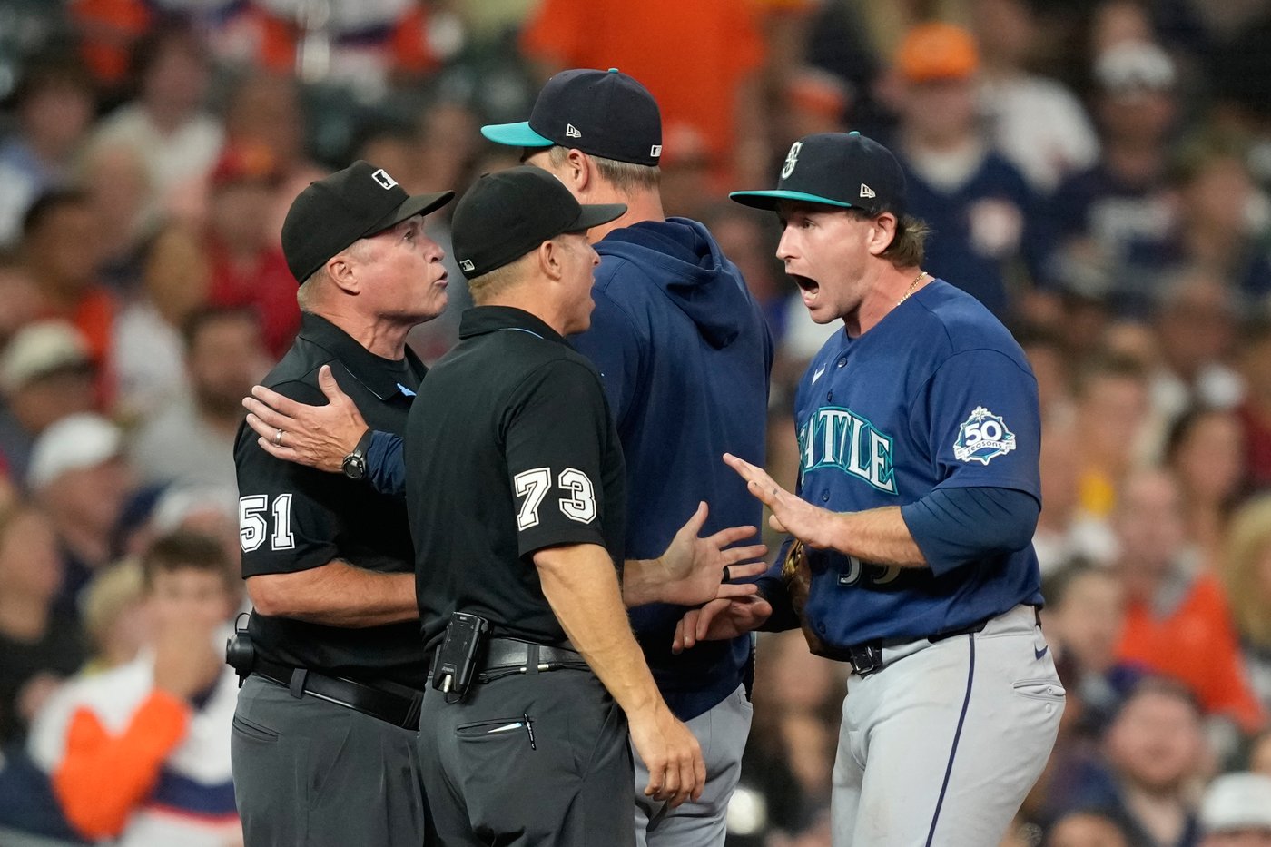 Walker’s 10th-inning 3-run blast lifts the Astros past the Mariners 10-7 | iNFOnews.ca