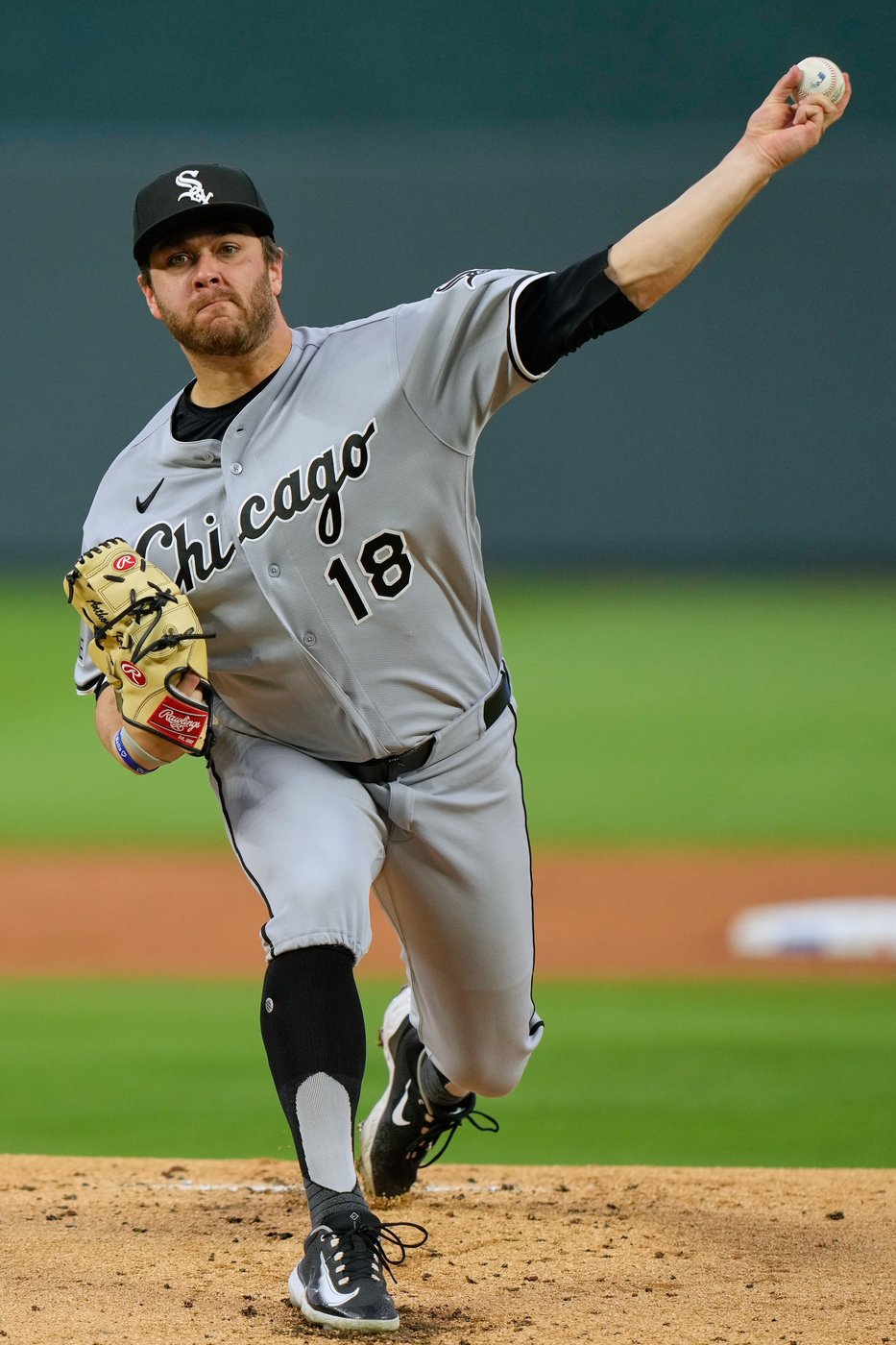 Anthony Kay earns first MLB win since 2021 as White Sox shut out Royals 2-0 | iNFOnews.ca