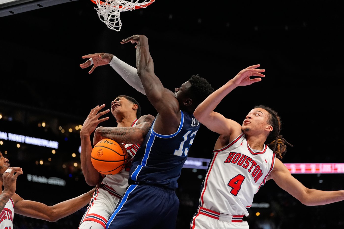 No. 5 Houston stops record-setting Dybantsa, BYU | iNFOnews.ca