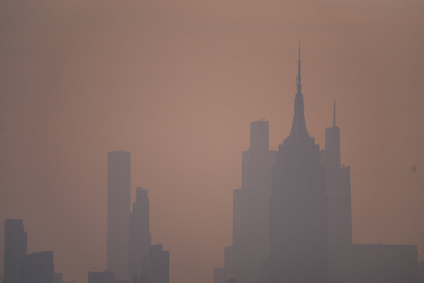 Uncertainty clouds the forecast on whether wildfire smoke will affect the World Cup final | iNFOnews.ca