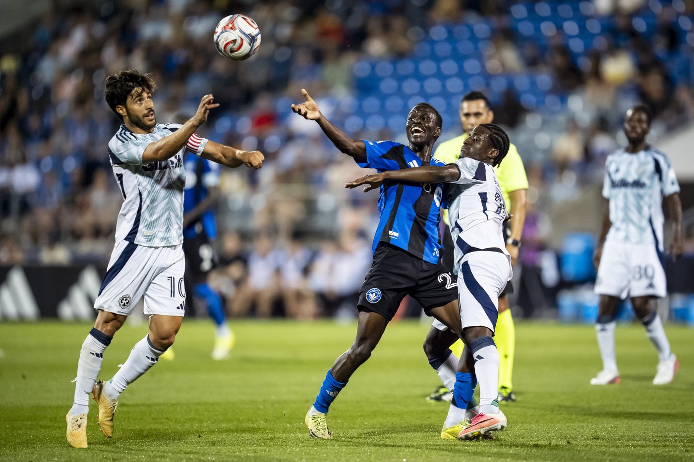 CF Montreal rallies in second half to salvage 2-2 draw with New England | iNFOnews.ca CF Montreal rallies in second half to salvage 2-2 draw with New England | iNFOnews.ca