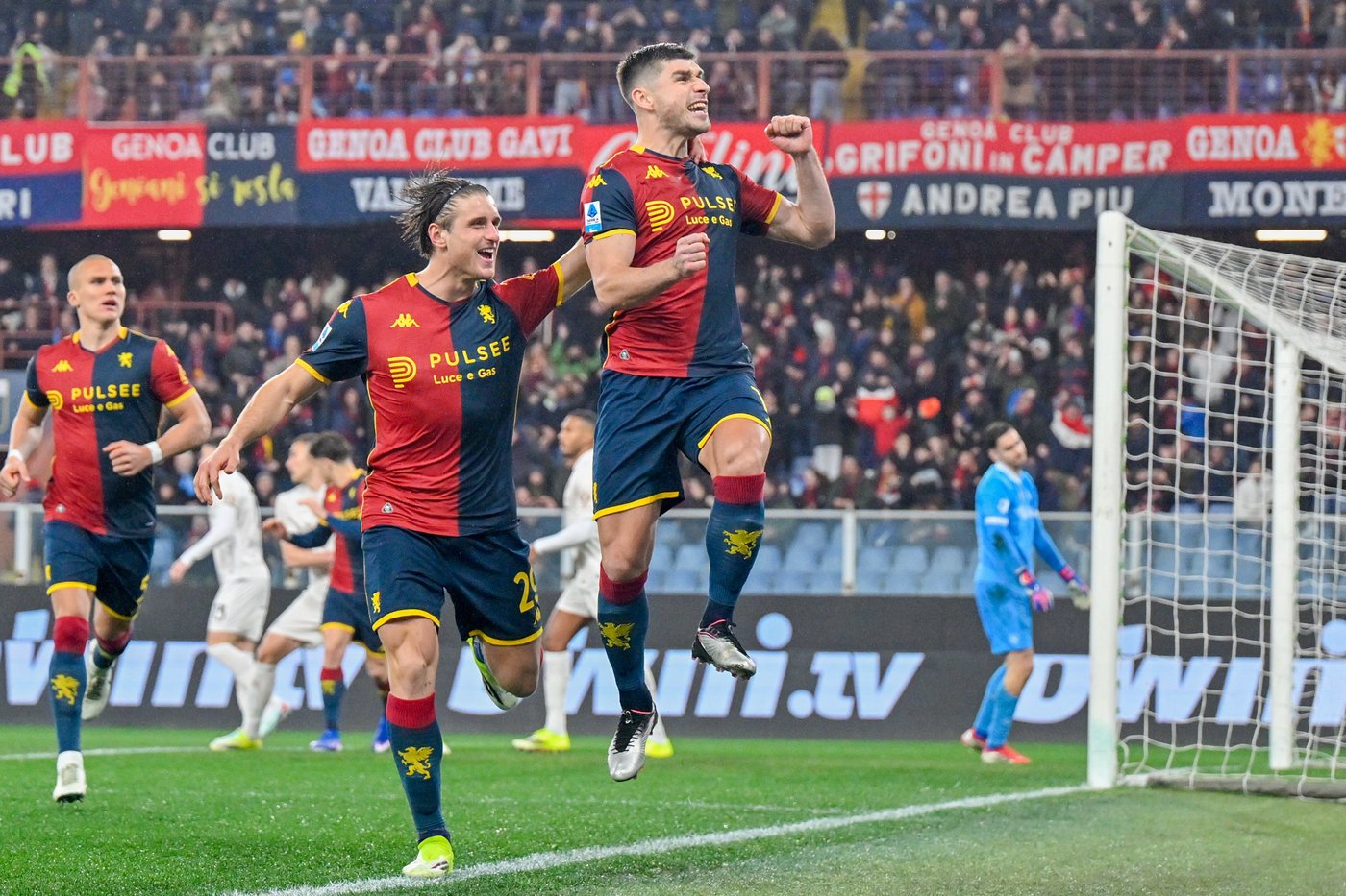 Højlund rescues Napoli with dramatic 3-2 win over Genoa in Serie A | iNFOnews.ca