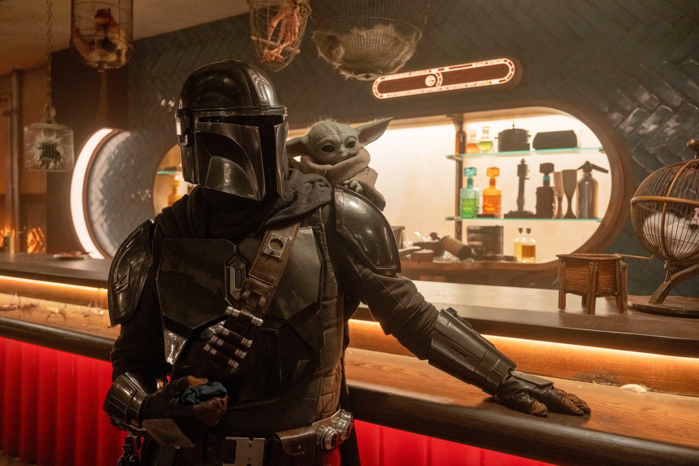 Pedro Pascal is moved to tears on his second visit to CCXP Mexico pop culture convention | iNFOnews.ca