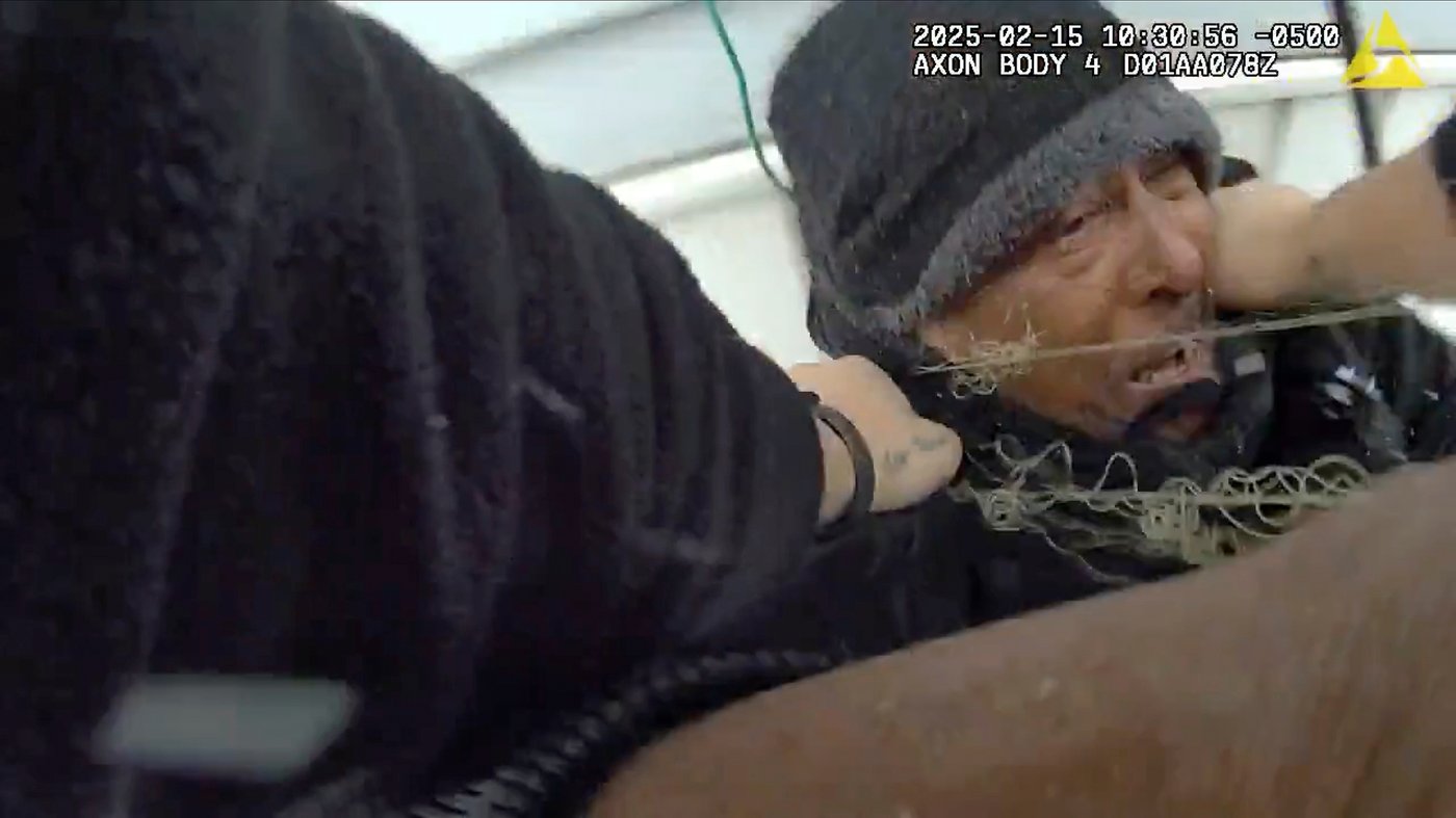 A nearly blind refugee is found dead after Border Patrol agents drop him at Buffalo doughnut shop | iNFOnews.ca