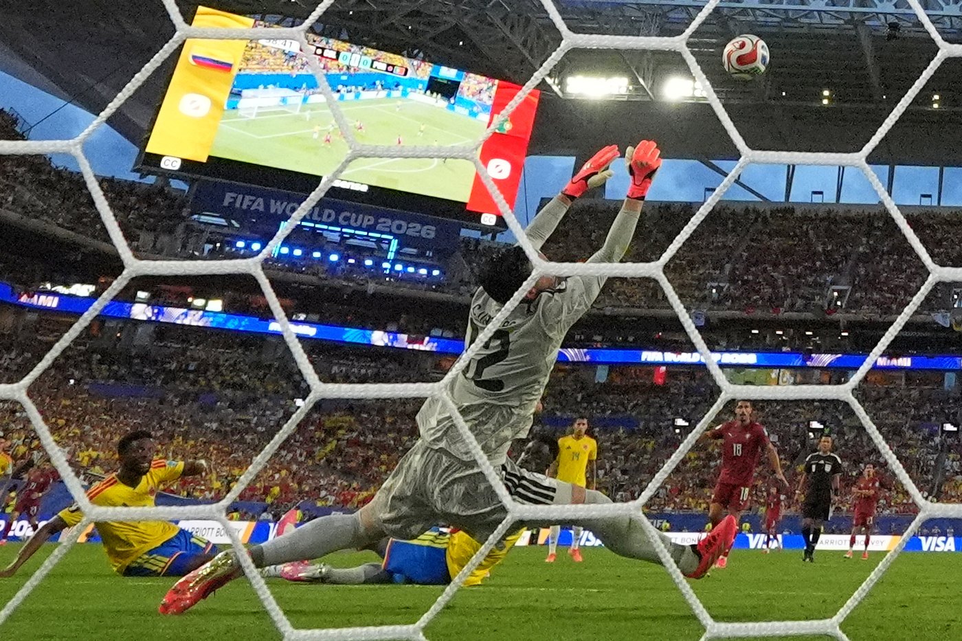 Colombia wins Group K after 0-0 draw with Portugal; both squads already into World Cup knockouts | iNFOnews.ca Colombia wins Group K after 0-0 draw with Portugal; both squads already into World Cup knockouts | iNFOnews.ca