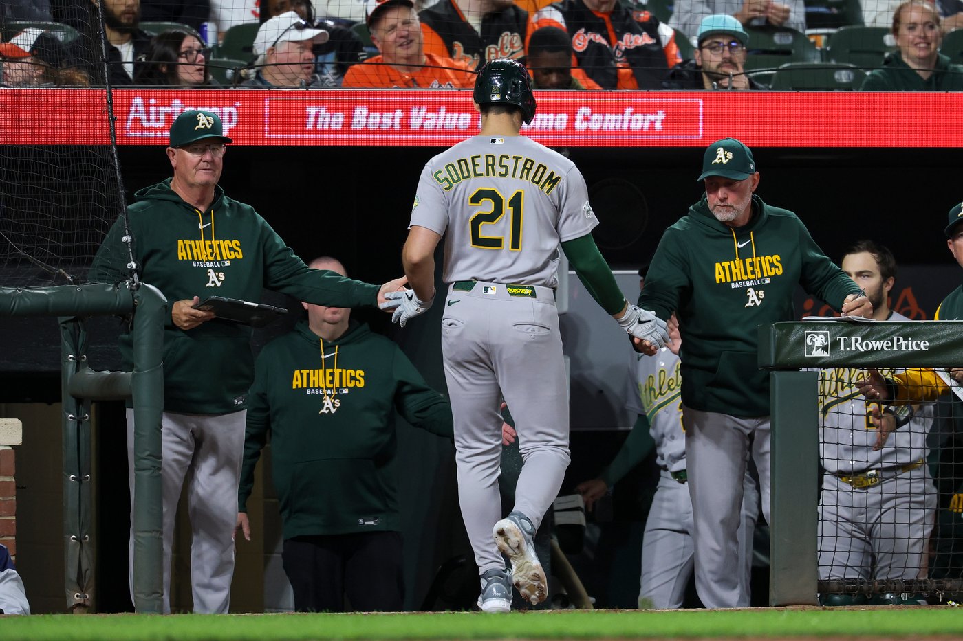 Athletics shortstop Jacob Wilson goes on 10-day injured list with dislocated left shoulder | iNFOnews.ca