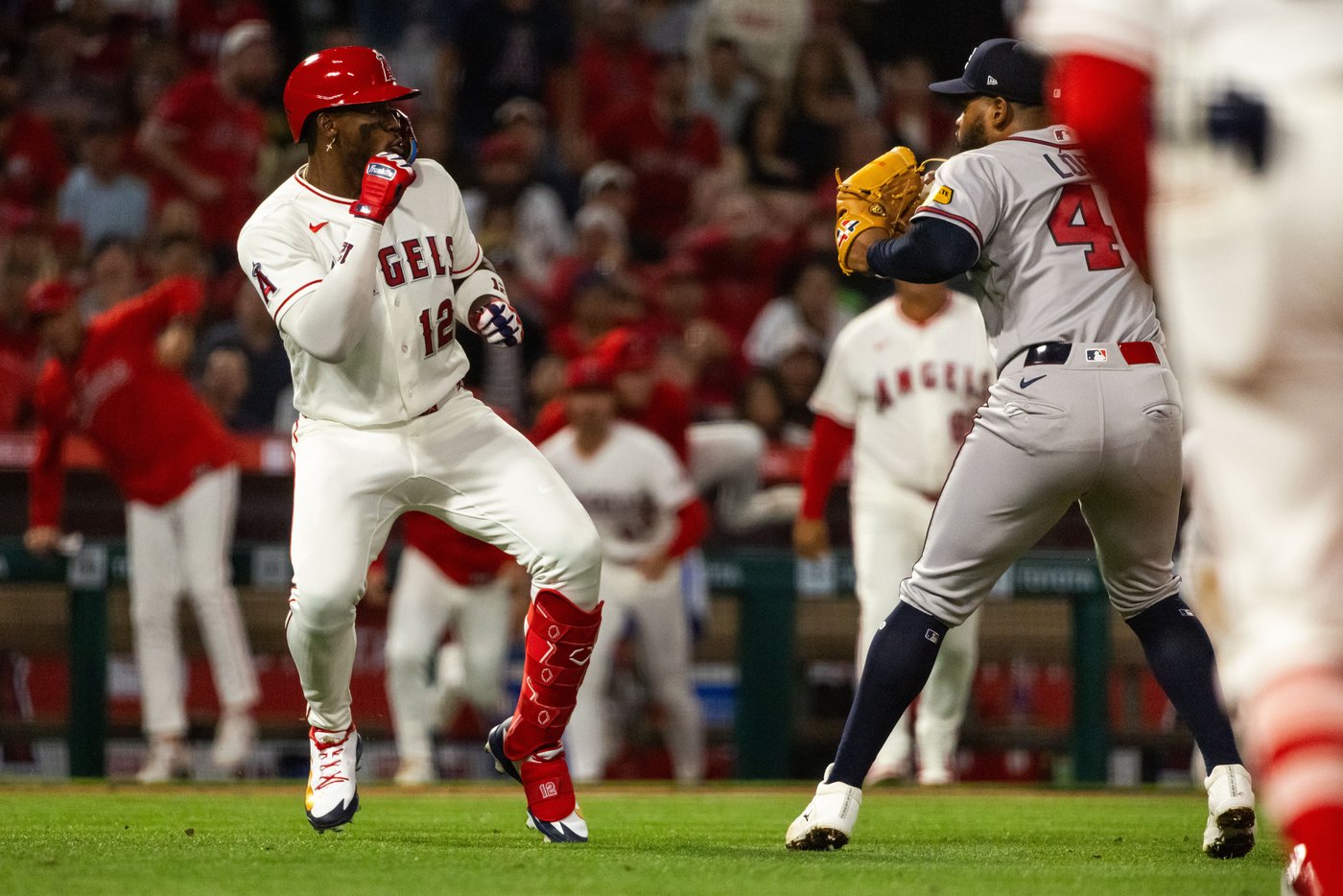Brawl breaks out between Braves pitcher Reynaldo López and Angels slugger Jorge Soler | iNFOnews.ca Brawl breaks out between Braves pitcher Reynaldo López and Angels slugger Jorge Soler | iNFOnews.ca