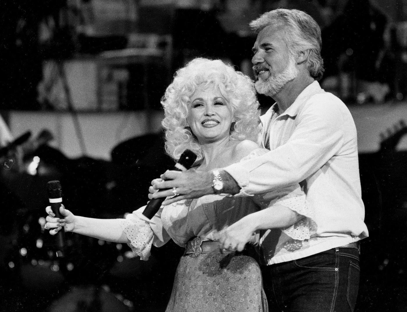 Dolly Parton's greatest songs, and the stories behind them | iNFOnews.ca