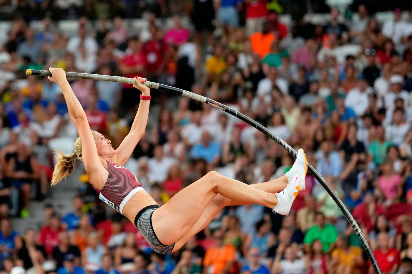 Olympic medalist Alysha Newman banned for missed doping controls after ending career | iNFOnews.ca