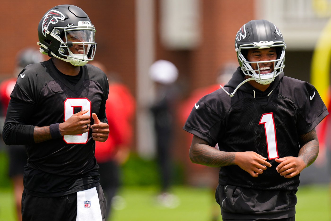 NFL starting QB auditions are uncommon, but Browns, Falcons and Vikings camps begin with competition | iNFOnews.ca