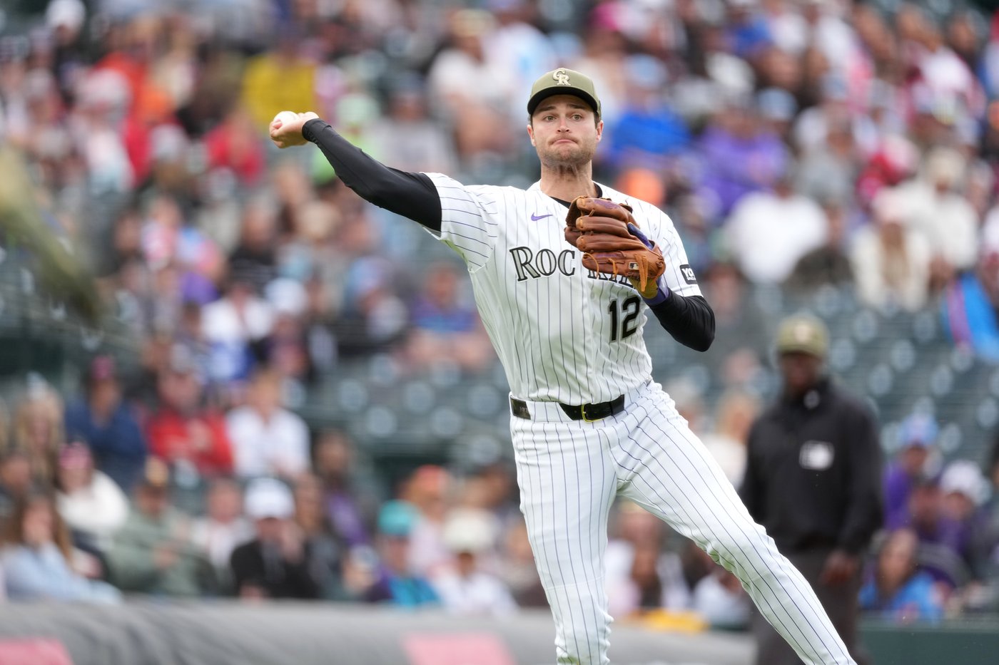 Corbin Carroll hits 2 homers, drives in 3 as the Diamondbacks beat the Rockies 8-6 | iNFOnews.ca