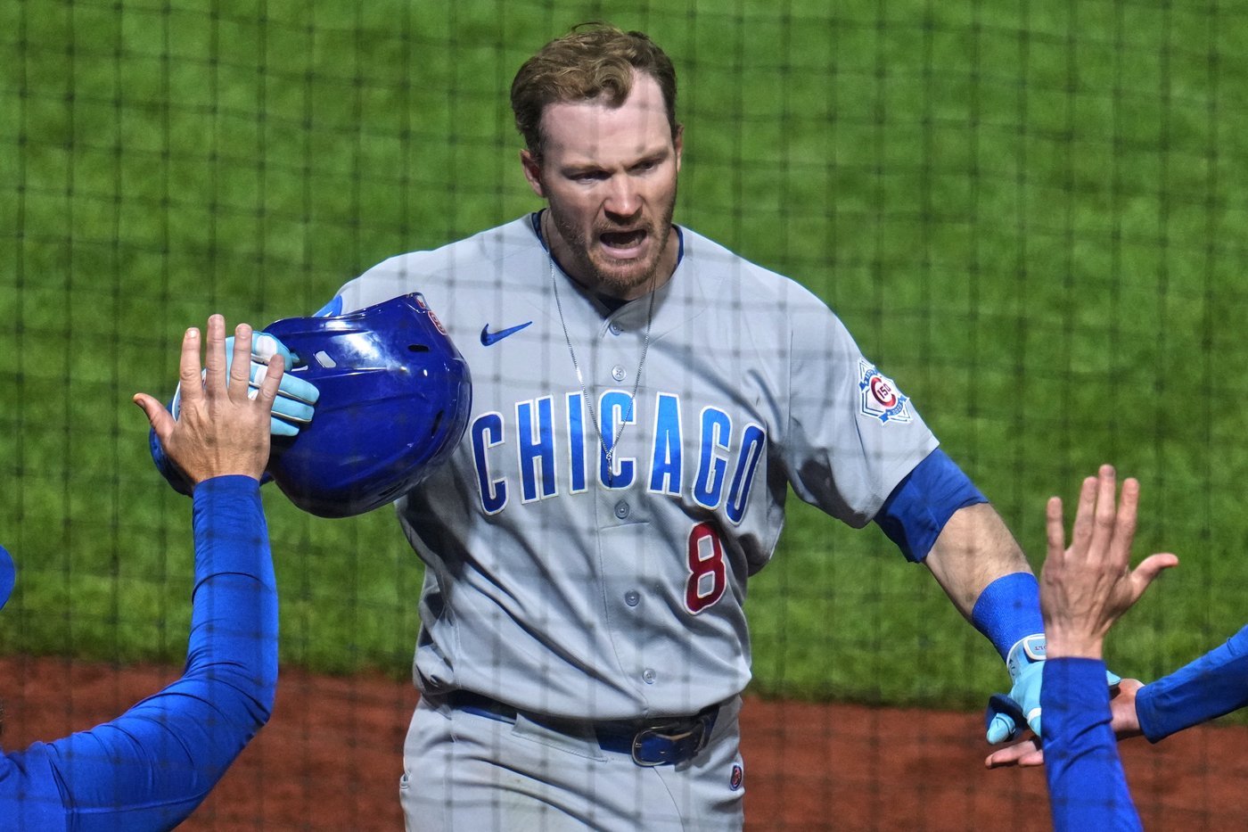 Happ homers again and Skenes loses his 3rd straight start as the Cubs sink the Pirates 7-2 | iNFOnews.ca