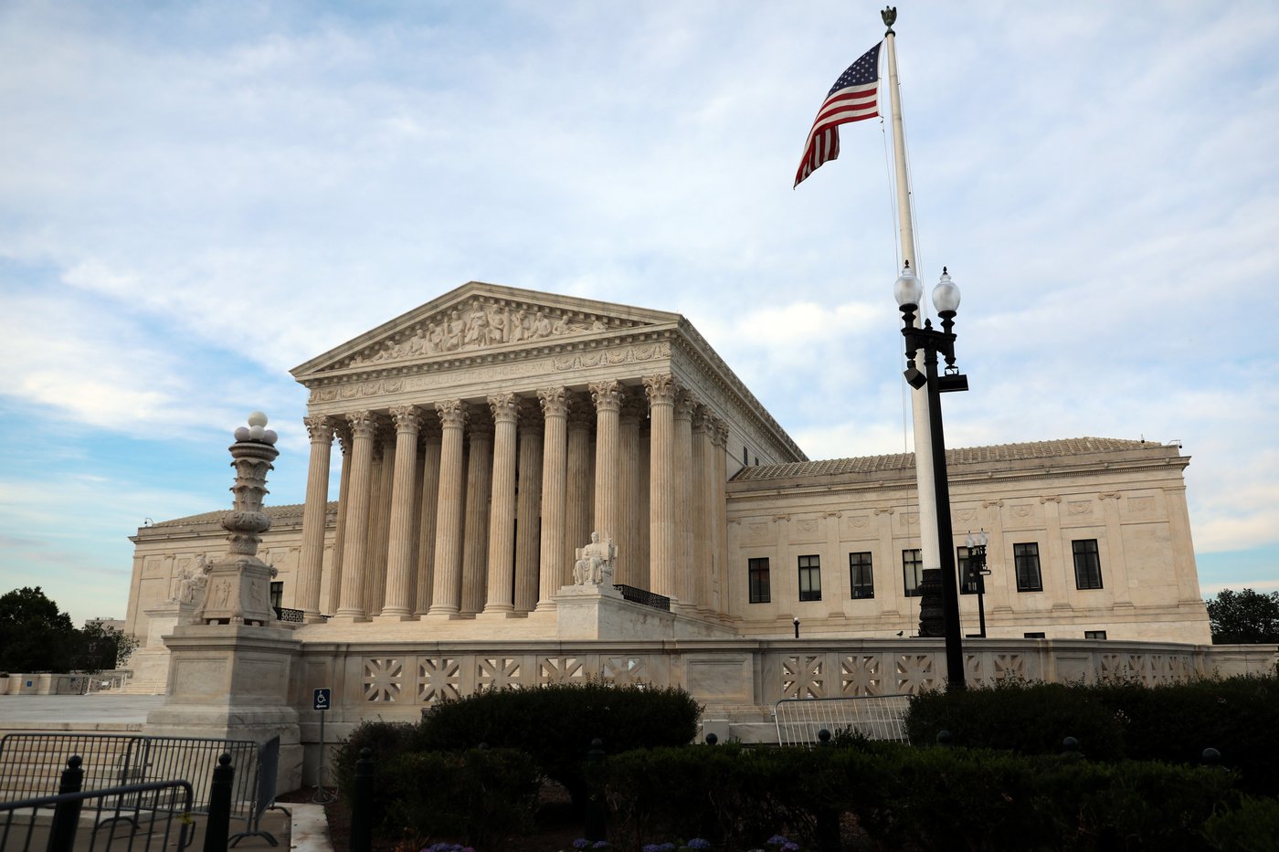 Supreme Court won't revive Alan Dershowitz's $300 million suit against CNN | iNFOnews.ca Supreme Court won't revive Alan Dershowitz's $300 million suit against CNN | iNFOnews.ca